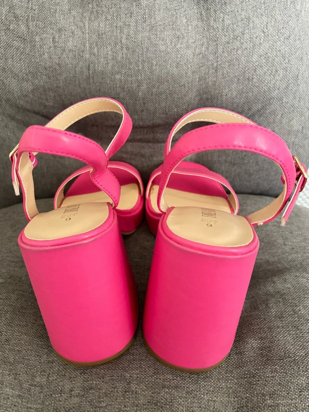 Dream Pairs purchased great